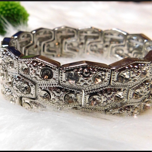 SOLD OUT - Picture 3 of 3